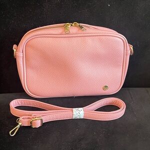 Modern + Chic Pink Pebble faux leather Crossbody Bag Shoulder Purse Travel Case